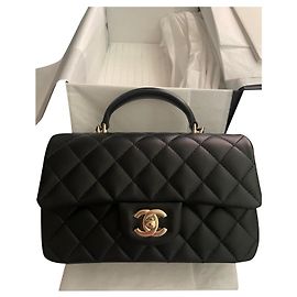 Chanel Timeless handle Noir