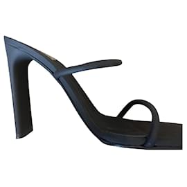 Yeezy Sandals Black Leather 36 Black