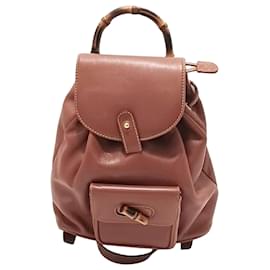 women gucci back pack