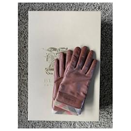 Burberry-Gloves-Brown