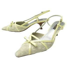 LOUIS VUITTON SCHUHE PUMPEN BEVERLY HILLS 38 SCHUHE AUS LEINWAND MIT MONOGRAMM Beige