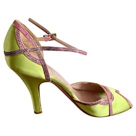 Prada-Talons-Vert