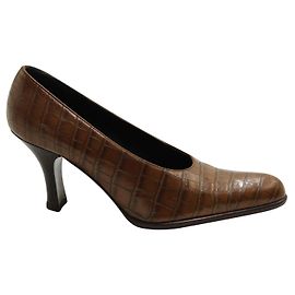 Bruno Magli Saltos vintage de couro marrom com relevo Marrom