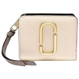 Marc Jacobs Mini carteira compacta em couro branco Branco