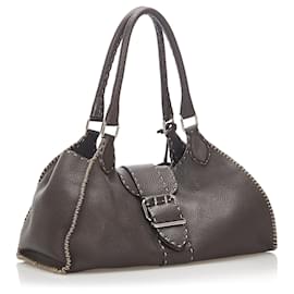 Fendi-Fendi Sac à bandoulière en cuir Selleria noir-Noir