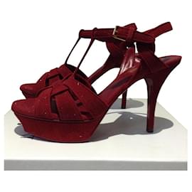 Saint Laurent-Yves Saint Laurent Sandals Tribute Salto gatinho Vermelho-Vermelho