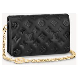 Bolsa Clutch LOUIS VUITTON "Coussin" nova Preto