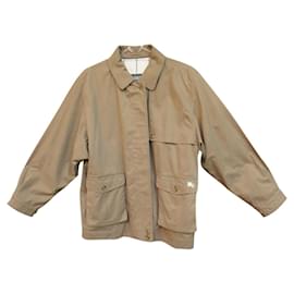 Burberry-Tamanho da jaqueta feminina Burberry 44-Marrom