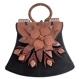 Autre Marque Mini Bolsa Mary Frances Flowers Marrom Couro Sintético e Pérolas Marrom