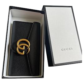 Gucci-Gucci-Noir