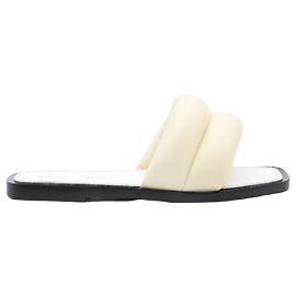 Slides acolchoados Proenza Schouler Puffy em couro branco Branco Cru