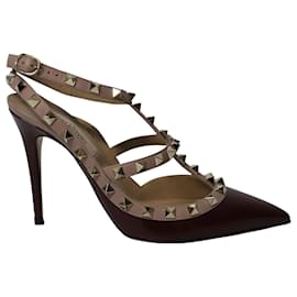 Valentino-Valentino Rockstud Pumps in Maroon Leather-Brown,Red