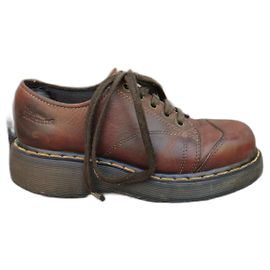 Dr. Martens Dr. derby. Martens p 38 Marrone
