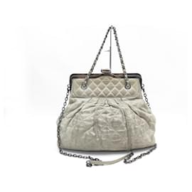 Chanel-CHANEL MINAUDIERE CLASP HANDBAG IN GRAY LEATHER BANDOULIERE HAND BAG-Grey