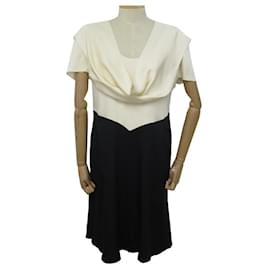 Chanel-CHANEL P DRESS18122 l 42 IN TWO-TONE ECRUE AND BLACK SILK DRESS-Other