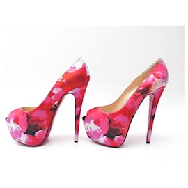 Christian Louboutin-NEW CHRISTIAN LOUBOUTIN SHOES HIGHNESS PUMPS 39.5 NEW SHOES CANVAS-Pink
