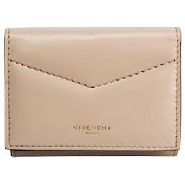 Givenchy-Givenchy-Pink