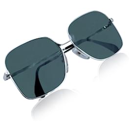 Autre Marque-Vintage 70s Mint Unisex White Gold Sunglasses Mod. 520-Silvery