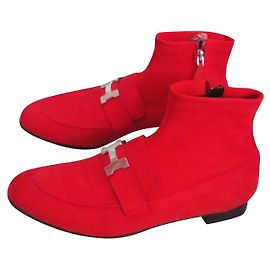 Hermès Saint Honoré Ankle Boots Red Deerskin Red
