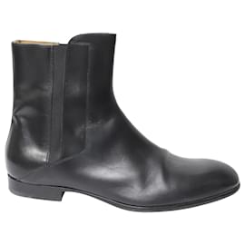 Maison Martin Margiela-Maison Martin Margiela Chelsea Boots in Black Calfskin Leather-Black