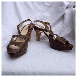 Prada-Brown platform sandals with wooden heels-Brown