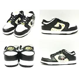 Nike-Sneakers-Black,White