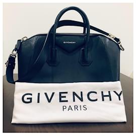 Givenchy-Handtaschen-Marineblau