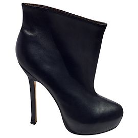 Yves Saint Laurent Trip Too bottines cuir noir doublure et semelles dorées Noir
