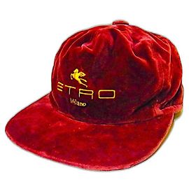 Etro Vintage weinrote Velours bestickte Logo-Kappe Rot