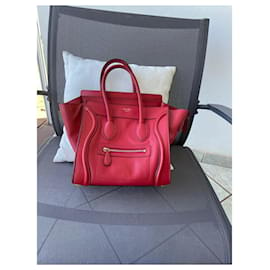Céline-Luggage microphone-Red