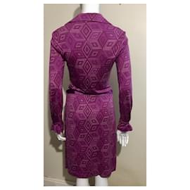 Diane Von Furstenberg-DvF Vintage Kleid aus Seidenjersey mit abstraktem Muster-Pink,Lila