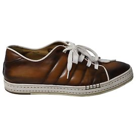 Berluti Low Top Sneakers aus braunem Leder Braun