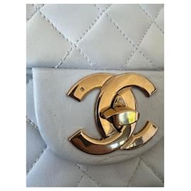 Chanel-Solapa maxi con logo de Chanel-Blanco