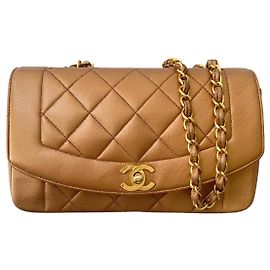 Chanel Diana Bolsa Pequena de Pele de Cordeiro Acolchoada Bronze Bronze