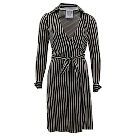 Diane Von Furstenberg-Diane Von Furstenberg Striped with Interwind Rope Pattern Wrap Dress in Black Silk-Black