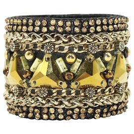 Pierre Balmain Pulseira de couro preto com enfeites metálicos dourados Preto