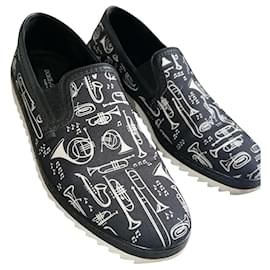 Dolce & Gabbana-Trumpet printed slip on Low cut sneakers-Black