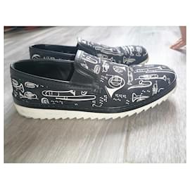 Dolce & Gabbana-Trumpet printed slip on Low cut sneakers-Black