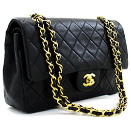 Chanel-Chanel 2.55 Borsa a tracolla con catena con patta foderata Borsa a mano in pelle di agnello nera-Nero