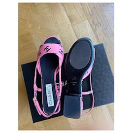 Chanel-Sandals-Pink