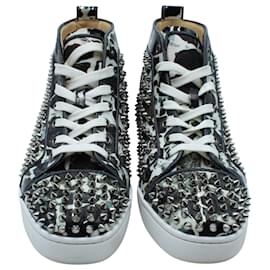 Christian Louboutin-Christian Louboutin Bedruckte Sneakers mit Nieten aus mehrfarbigem Leder-Mehrfarben