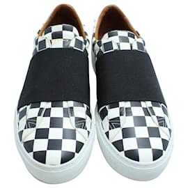 Givenchy-Zapatillas sin cordones de cuero blanco con tablero de ajedrez de Givenchy-Otro