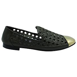 Sapatilhas perfuradas Giuseppe Zanotti com captoe dourado em couro verde Verde Caqui