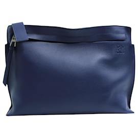 Loewe-Loewe Messenger Crossbody Bag in Navy Blue Calfskin Leather-Blue,Navy blue