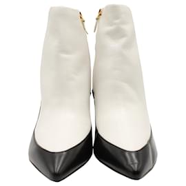 Diane Von Furstenberg-Diane Von Furstenberg Cainta Ankle Boots in White Leather-White