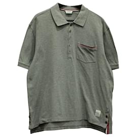 Thom Browne-Thom Browne Polo en piqué avec bordure de poche en coton gris-Gris
