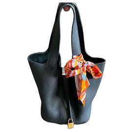 Borsa Hermès Picotin 22 in pelle Clemence nera Nero