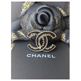 Chanel-CC B14Broche GHW en cristal avec logo à volants en émail noir V-Noir