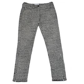 Chanel-Un pantalon, leggings-Noir,Blanc
