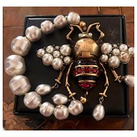 Gucci-Bracelet GUCCI BEE en métal doré vieilli avec perles et cristaux-Bijouterie dorée